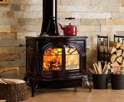 Vermont Castings: Defiant Wood Stove—primary view