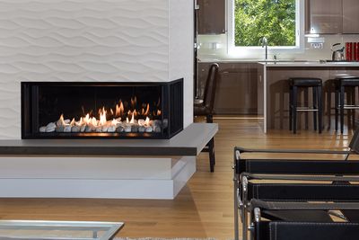 Valor: LX2 Three-Sided Fireplace—primary view